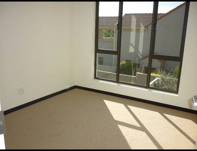 1 BEDROOM PROPERTY TO RENT IN DOUGLASDALE